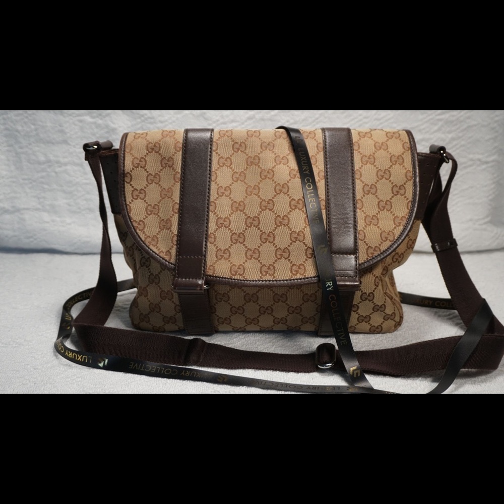 Gucci Beige/Ebony GG Messenger Bag
